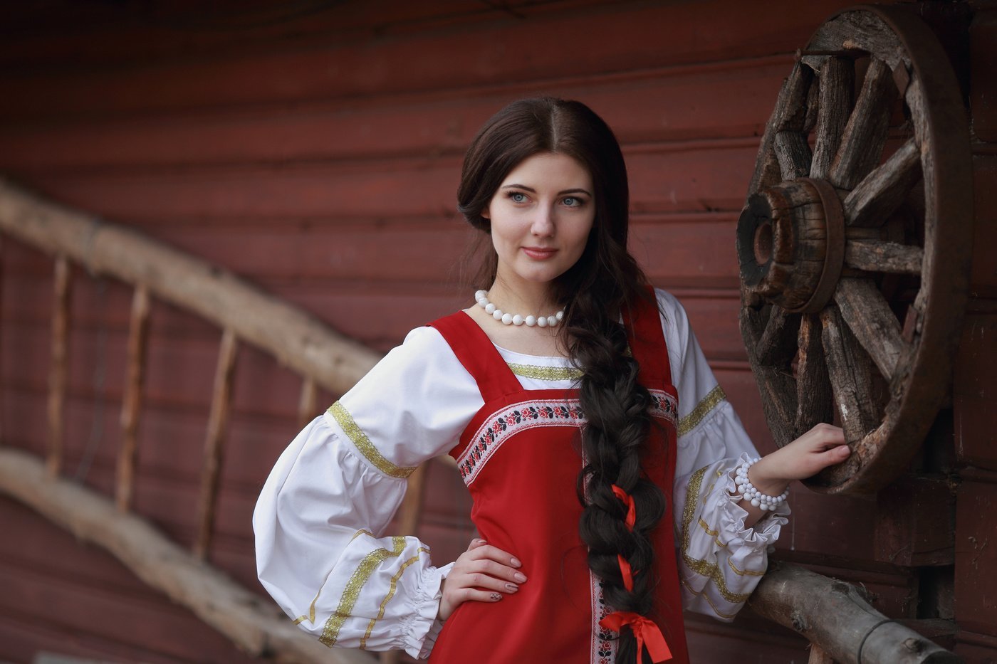 Girls in Slavic costumes in Perm